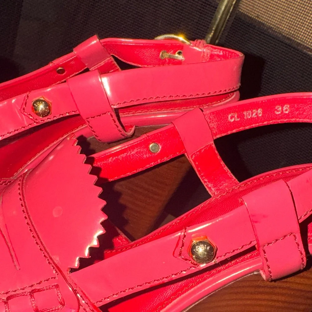 Louis Vuitton Red wooden Wedge Sandals - Picture 8 of 11